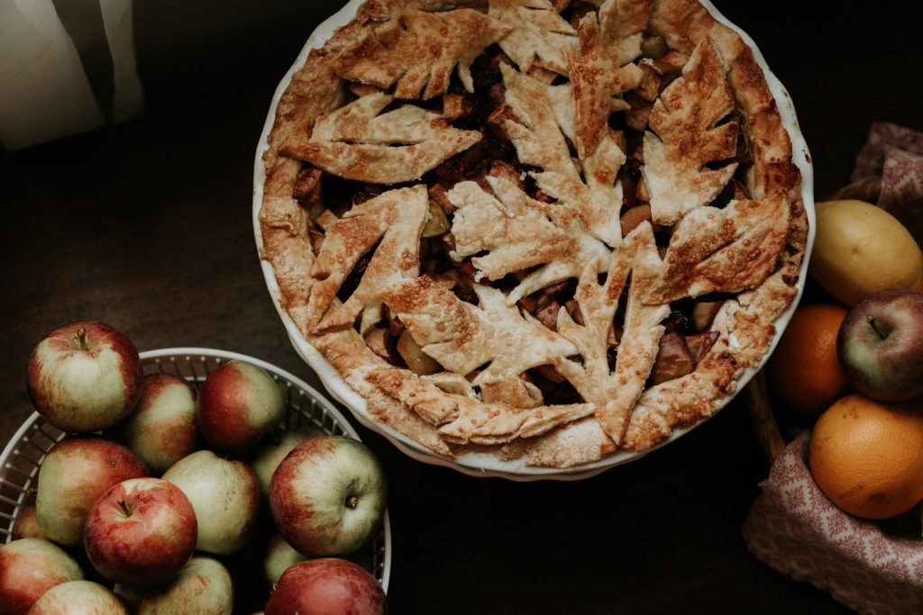 15 Mistakes to Avoid When Making Apple Pie
